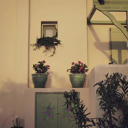 Flower And Crafts - The Eco Nature House Дом отдыха *